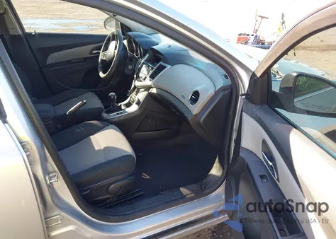 2011 Chevrolet Cruze Ls из США, поврежденный, VIN 1G1PD5SH1B7194124